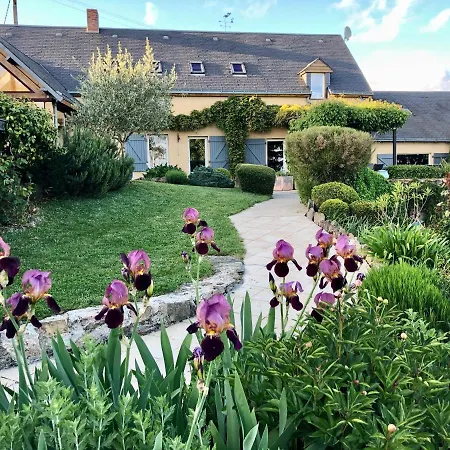 ゲストハウス La D Hotes De Marie Independante Et Sa Terrasse Avec Vue Panoramique Proche Alpes Mancelles Sillé-le-Guillaume