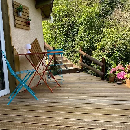 Guest house La D Hotes De Marie Independante Et Sa Terrasse Avec Vue Panoramique Proche Alpes Mancelles 4*