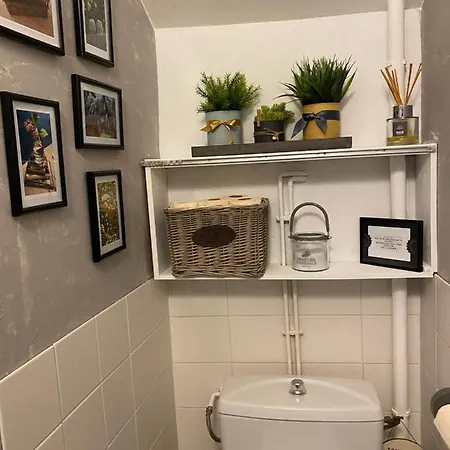 Guest house La D Hotes De Marie Independante Et Sa Terrasse Avec Vue Panoramique Proche Alpes Mancelles