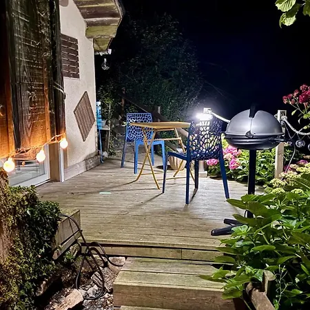 La D Hotes De Marie Independante Et Sa Terrasse Avec Vue Panoramique Proche Alpes Mancelles Konukevi Sillé-le-Guillaume