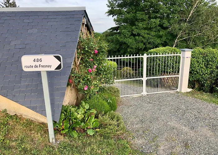 La D Hotes De Marie Indépendante Et Sa Terrasse Avec Vue Panoramique Proche Alpes Mancelles Sillé-le-Guillaume