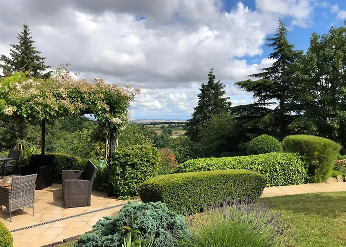La D Hotes De Marie Indépendante Et Sa Terrasse Avec Vue Panoramique Proche Alpes Mancelles 4* Sillé-le-Guillaume