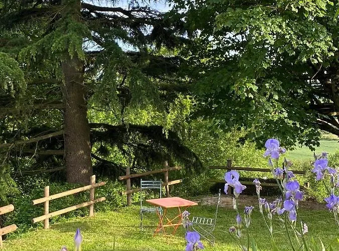 La D Hotes De Marie Indépendante Et Sa Terrasse Avec Vue Panoramique Proche Alpes Mancelles Maison d'hôtes 4*