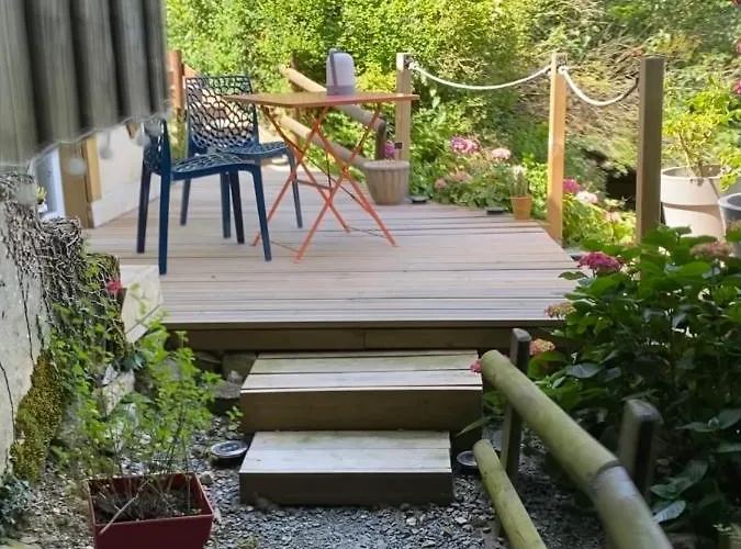 Maison d'hôtes La D Hotes De Marie Indépendante Et Sa Terrasse Avec Vue Panoramique Proche Alpes Mancelles 4*