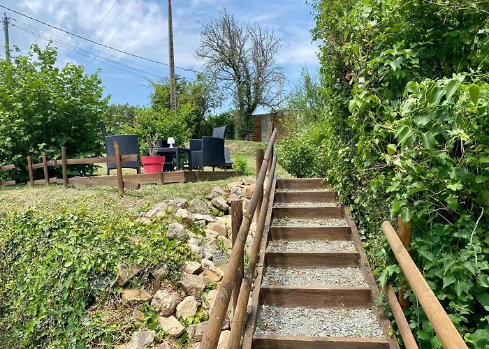 Maison d'hôtes La D Hotes De Marie Indépendante Et Sa Terrasse Avec Vue Panoramique Proche Alpes Mancelles