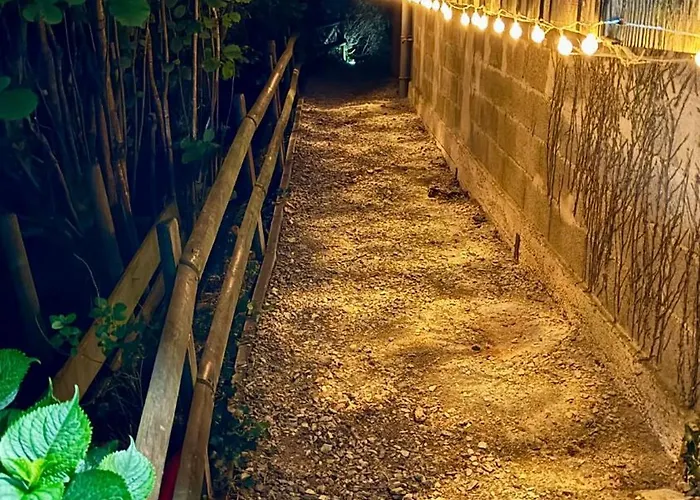 Maison d'hôtes La D Hotes De Marie Indépendante Et Sa Terrasse Avec Vue Panoramique Proche Alpes Mancelles Sillé-le-Guillaume