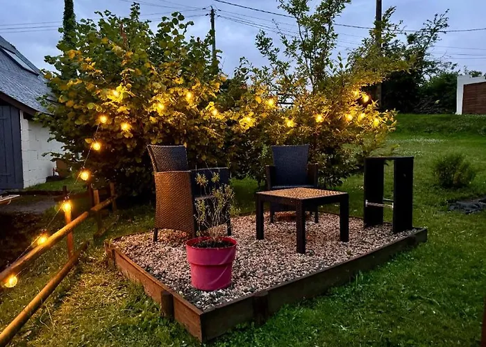 La D Hotes De Marie Indépendante Et Sa Terrasse Avec Vue Panoramique Proche Alpes Mancelles 4*